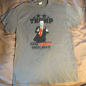 Mens T-Shirts, Size Medium